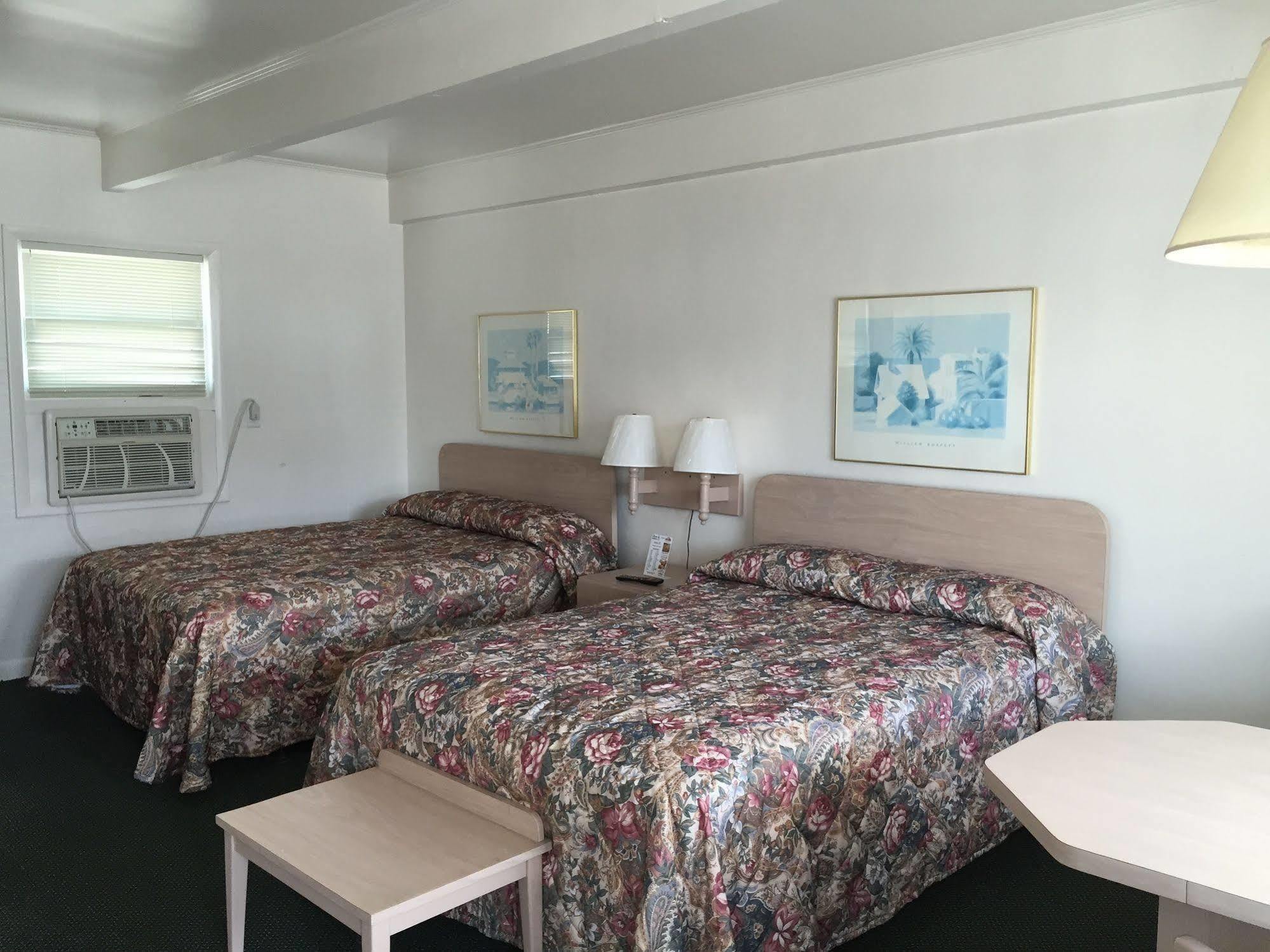 Fish Tales Boardwalk Inn & Ocean Mecca Motel Ocean City Exteriör bild