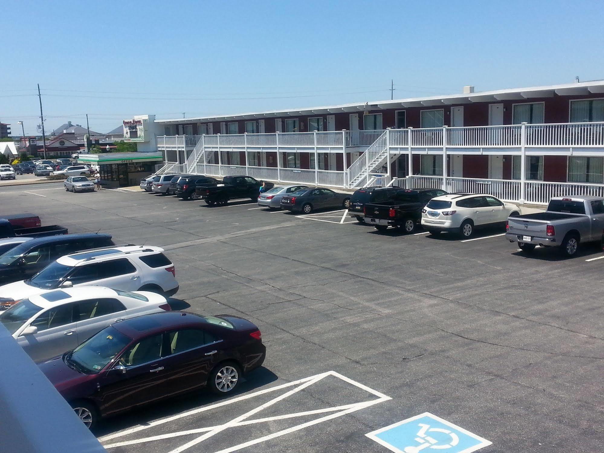 Fish Tales Boardwalk Inn & Ocean Mecca Motel Ocean City Exteriör bild