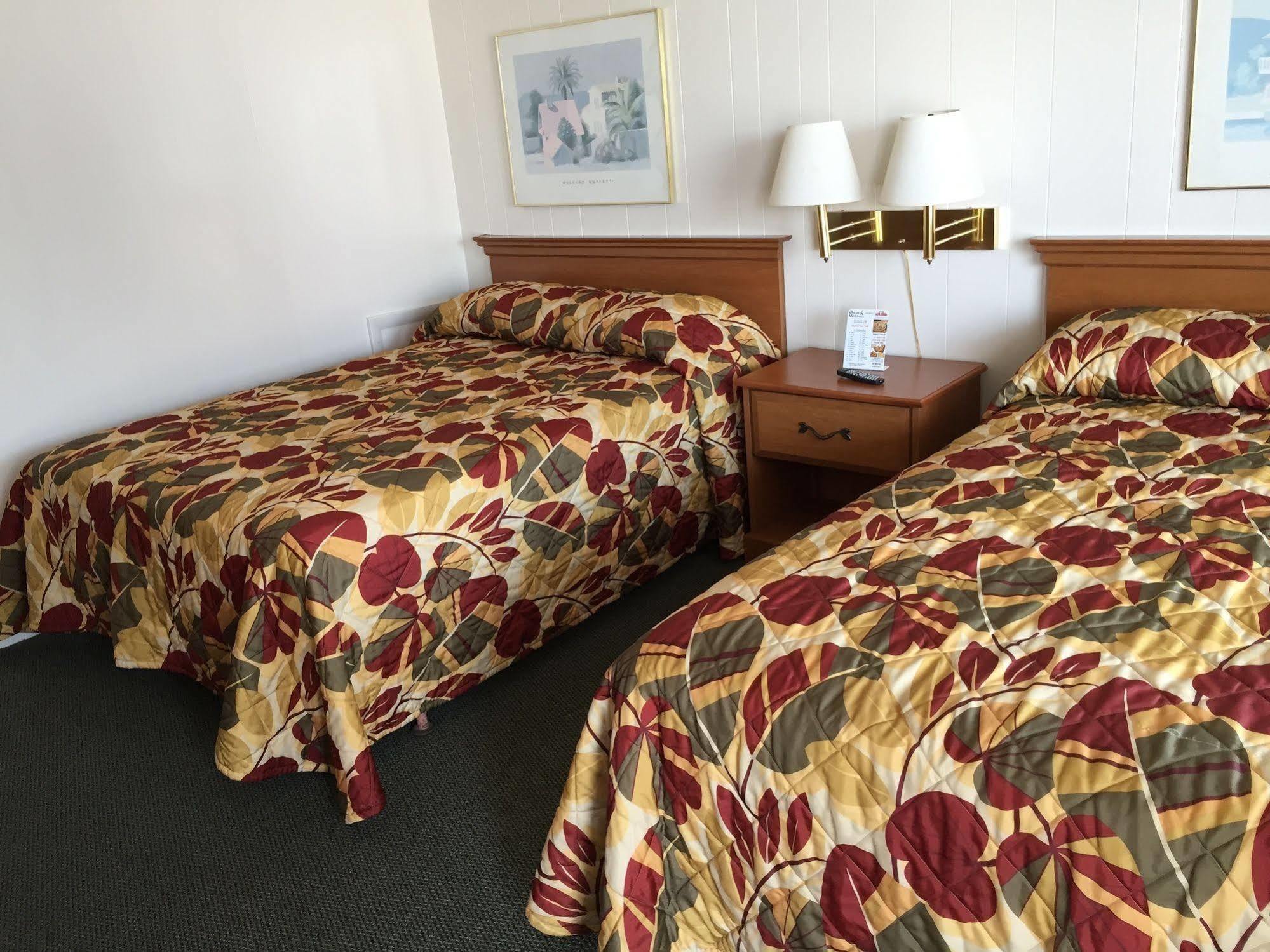 Fish Tales Boardwalk Inn & Ocean Mecca Motel Ocean City Exteriör bild